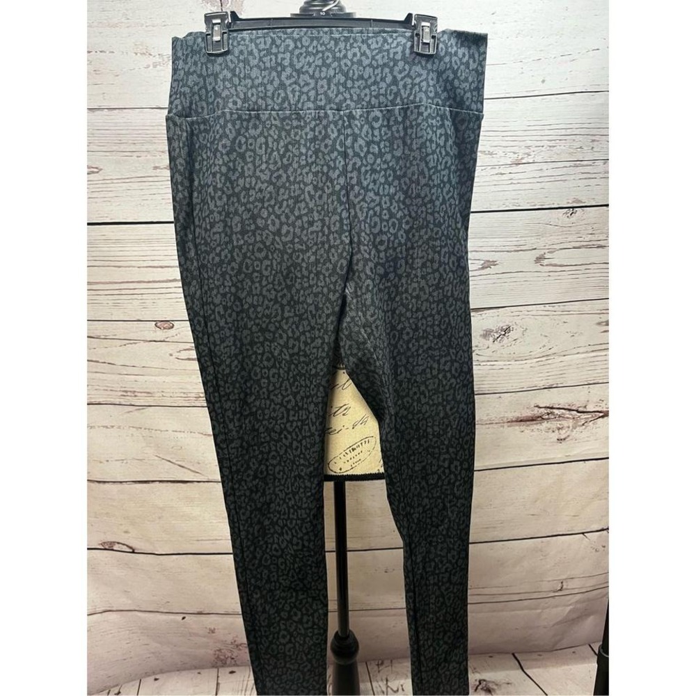 Agnes & Dora XXL black with gray animal print spots, stretchy skinny pants‎